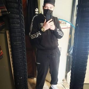 Meet your Posher, Jared